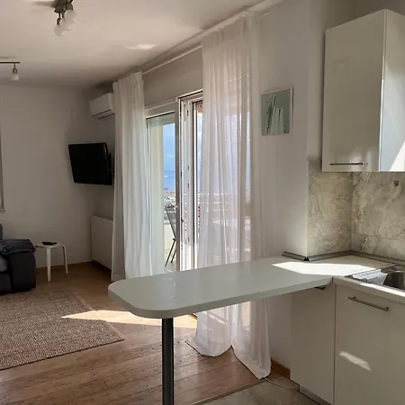 Peachy House Apartment Rijeka Exterior photo