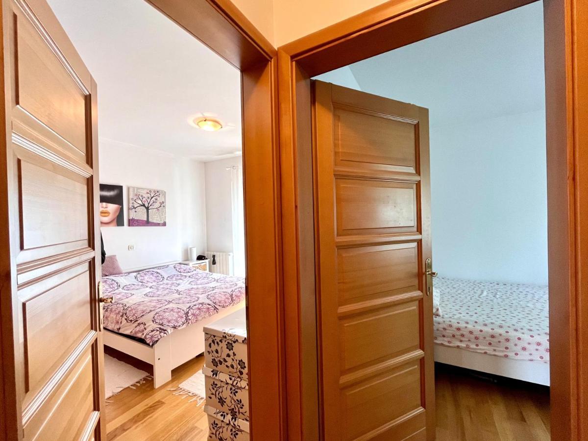 Apartment Peachy House